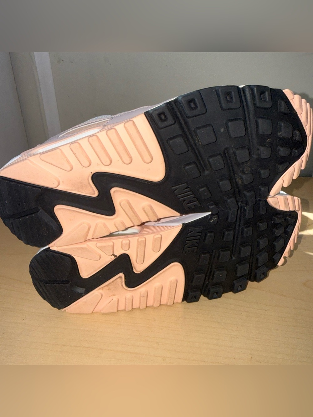 Nike Air Max 90 White Pink Barely Rose Women's Size 5.5W CT1030-101 Preowned - Picture 8 of 8
